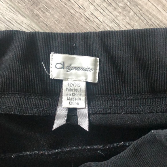 Cute Dynamite Skirt - Picture 3 of 3